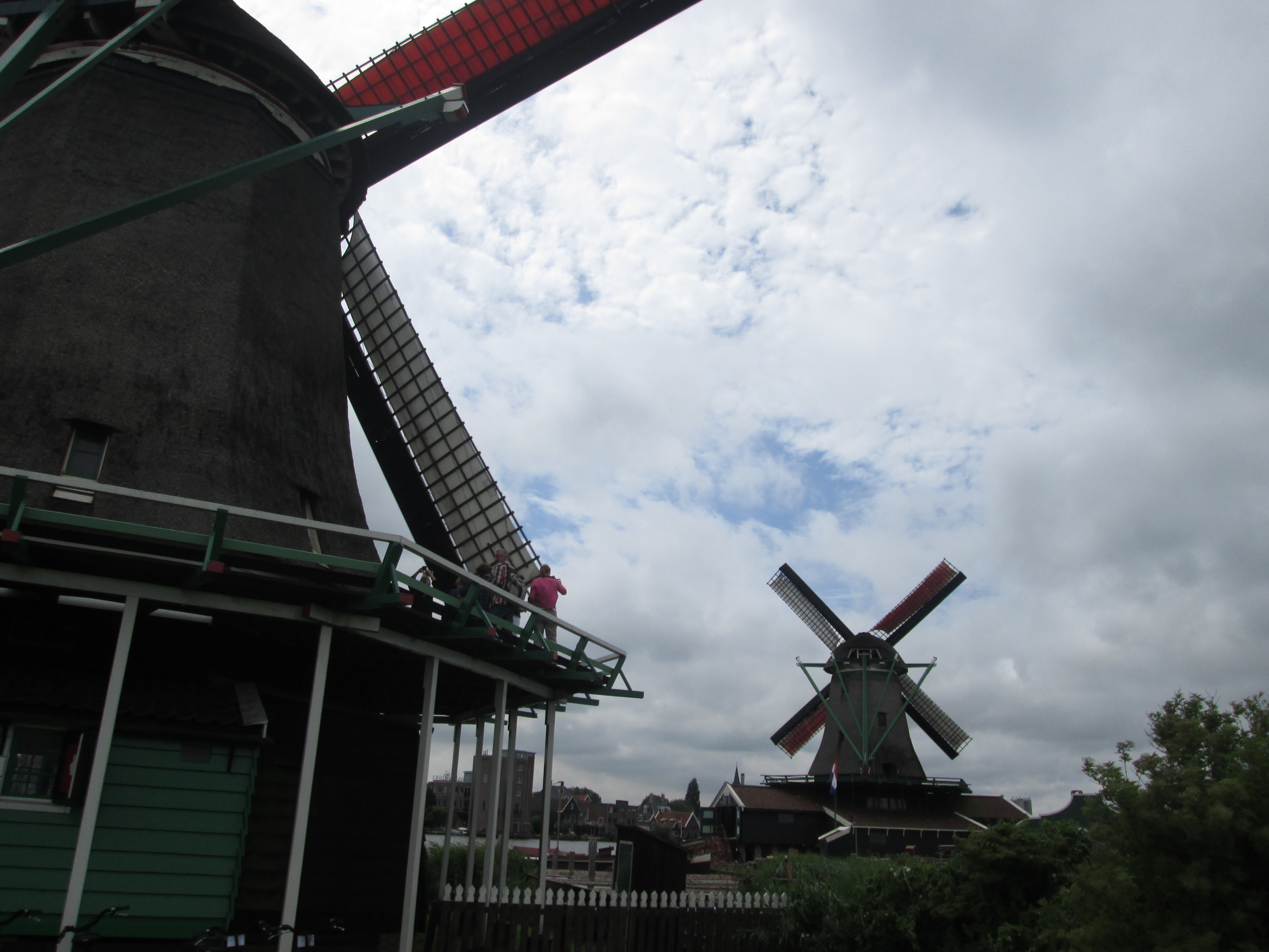 <center>Spit-balling March: London, Guildford, Reading,<br> Sheffield, Rotterdam, Amsterdam